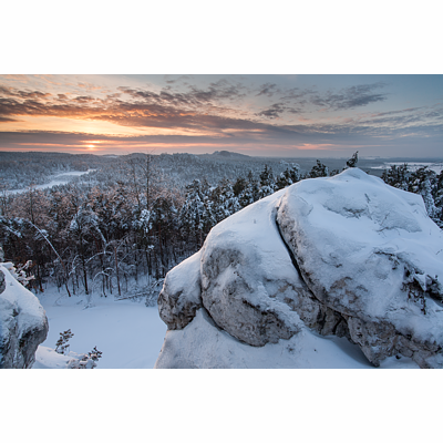 Krajobraz zimowy Jura Rezerwat przyrody nieożywionej Góra Zborów